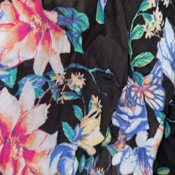 Chicos Floral Black Scarf NEW fringe butterfly garden shawl pashima rayon wrap - Picture 2 of 4
